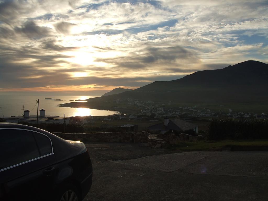 Bed and Breakfast Achill West Coast House Dooagh Exterior foto